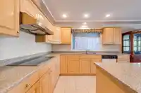 7038 BRIDGE STREET - thumbnail 8