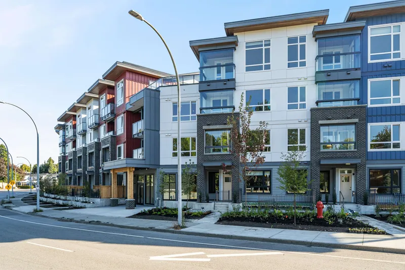 317 13788 76 AVENUE - photo 1 of 22