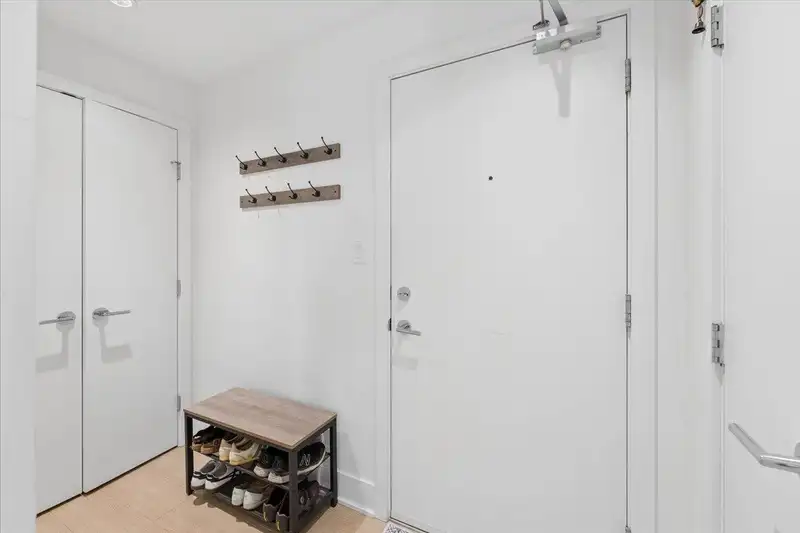 2007 1188 PINETREE WAY - photo 3 of 30