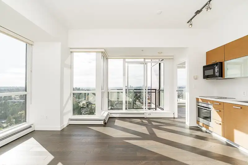 2504 10777 UNIVERSITY DRIVE - photo 3 of 40
