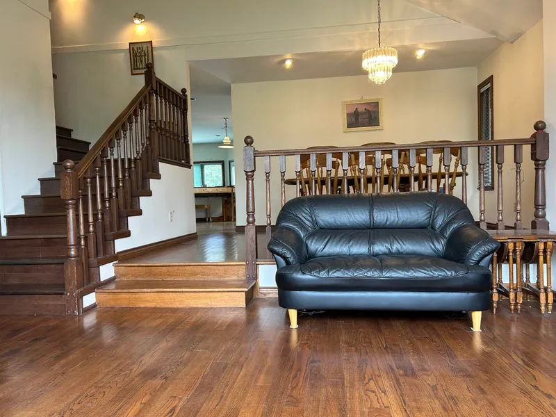 7943 ROSEWOOD STREET - photo 2 of 25