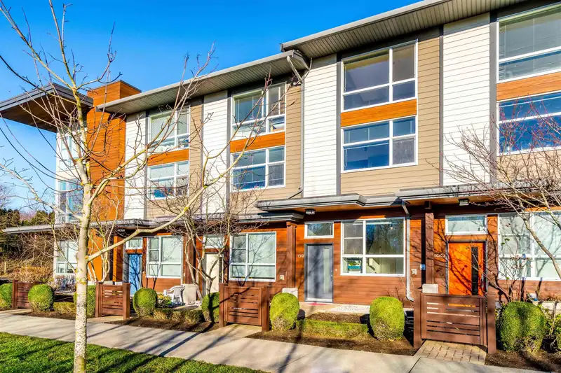 159 2228 162 STREET - photo 2 of 40