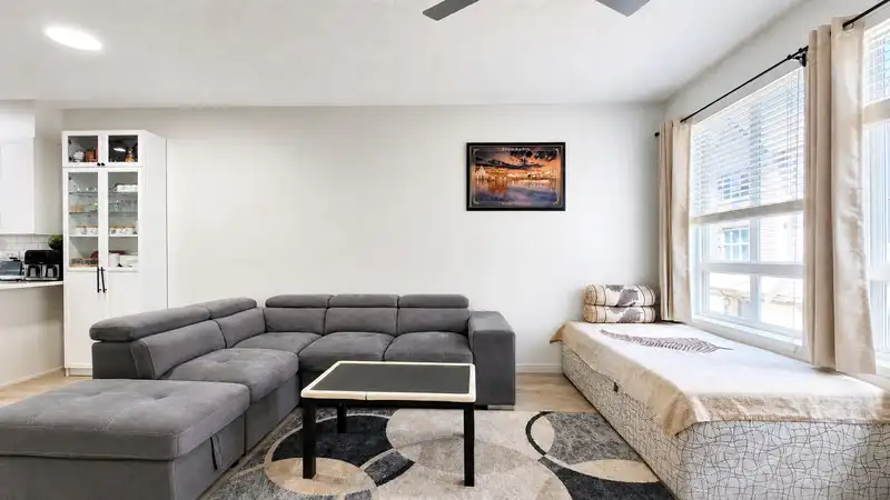 35 14555 68 AVENUE - photo 4 of 31