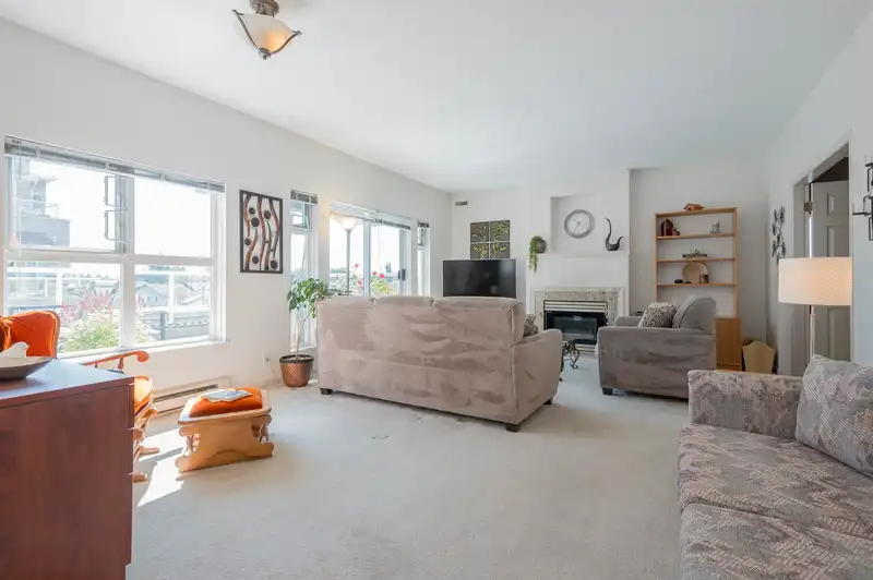 204 4728 53 STREET - photo 4 of 32