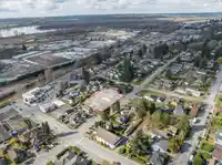32980 2 AVENUE - thumbnail 2