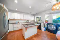 4837 8A AVENUE - thumbnail 7