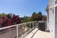 303 8651 ACKROYD ROAD - thumbnail 18