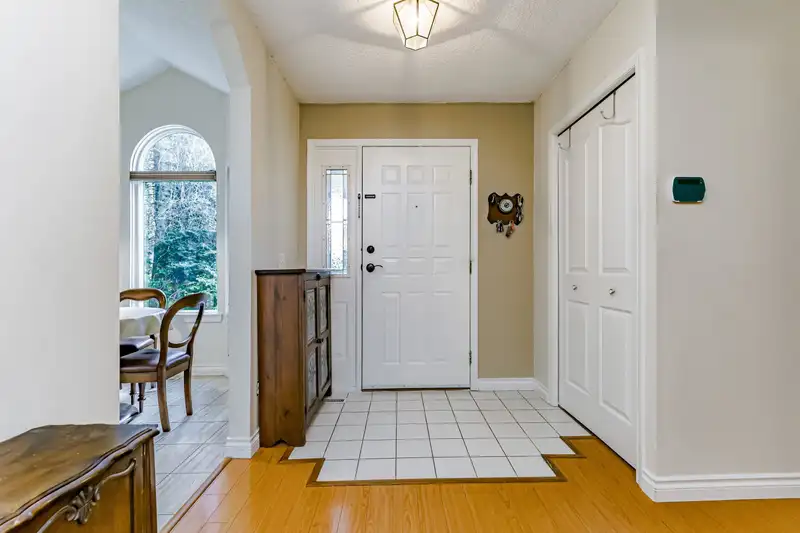 37 9045 WALNUT GROVE DRIVE - photo 2 of 40