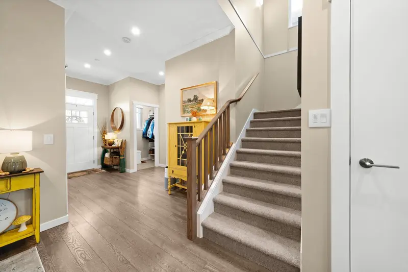 2294 CORMORANT DRIVE - photo 4 of 25