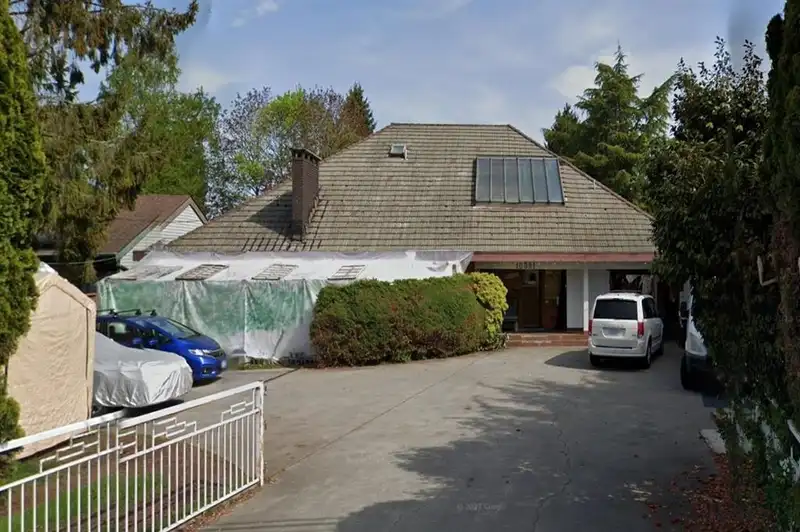 10391 STEVESTON HIGHWAY - photo 1 of 4