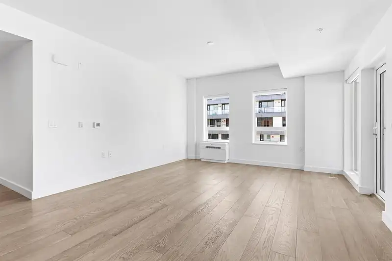 301 3590 W 39TH AVENUE - photo 1 of 27