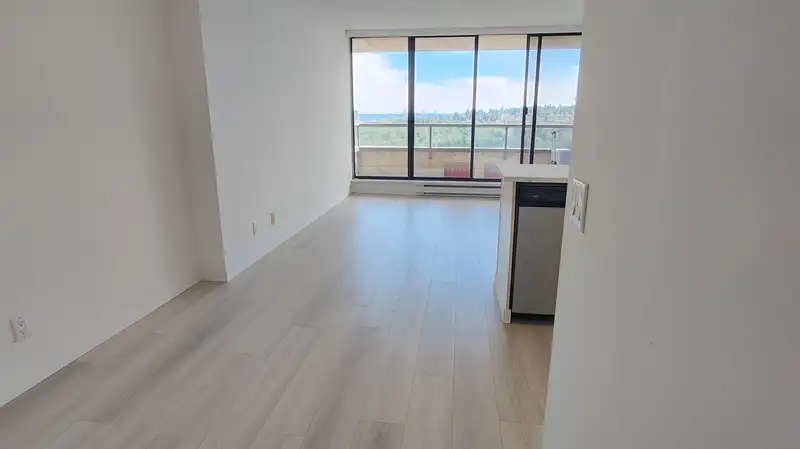2303 3970 CARRIGAN COURT - photo 1 of 20
