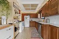 2608 E 4TH AVENUE - thumbnail 19