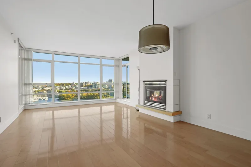 2503 1483 HOMER STREET - photo 2 of 25