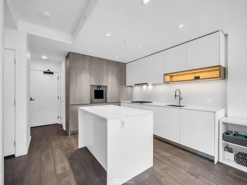 1212 6300 MINORU BOULEVARD - photo 1 of 39