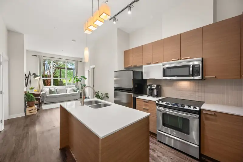 125 6758 188 STREET - photo 1 of 21