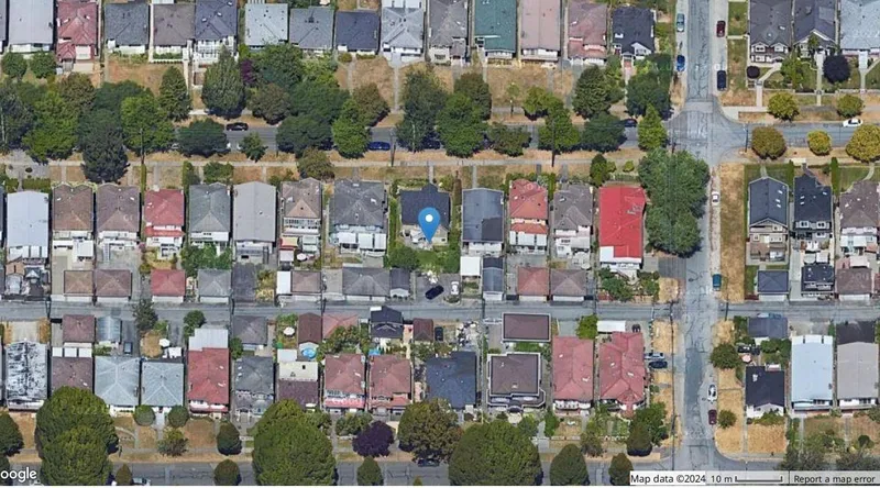 2772 E 5TH AVENUE - photo 4 of 11