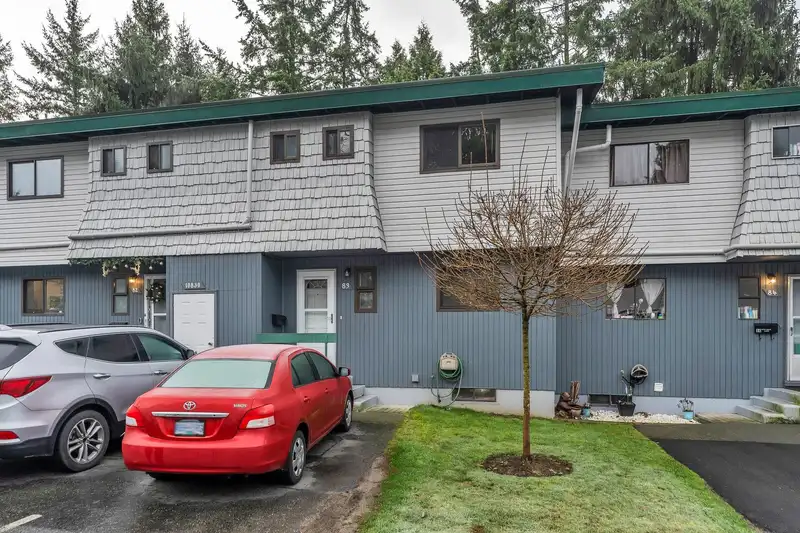 83 10830 152 STREET - photo 2 of 32