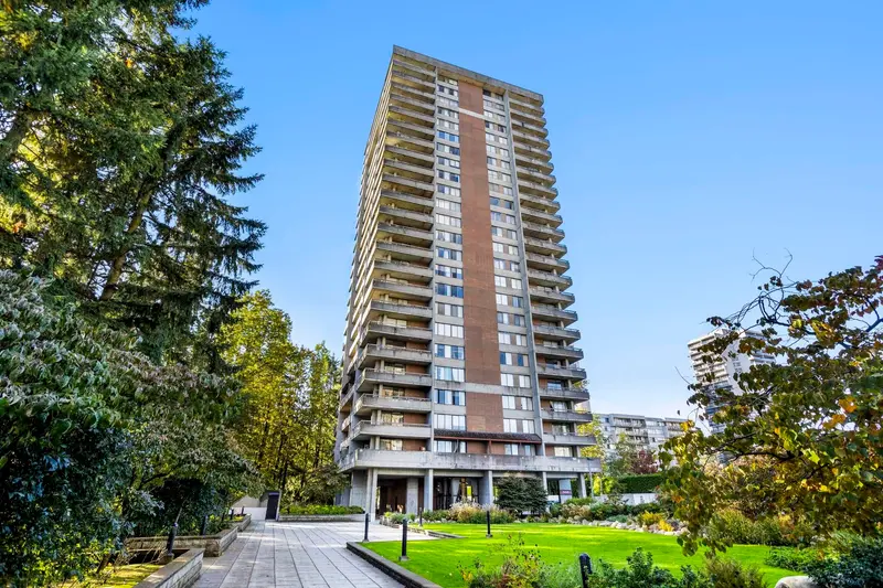 1605 3737 BARTLETT COURT - photo 2 of 25