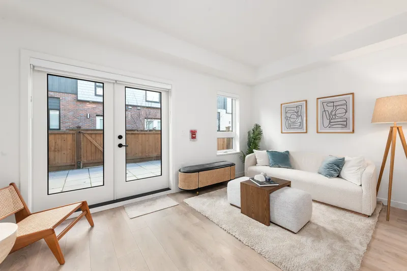 135 535 E 2ND STREET - photo 3 of 25