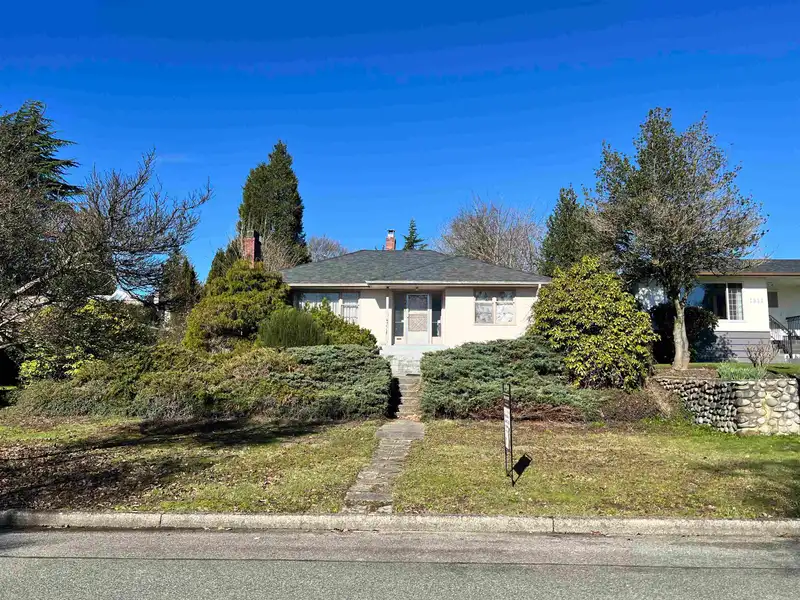 1315 W 58TH AVENUE - photo 1 of 11