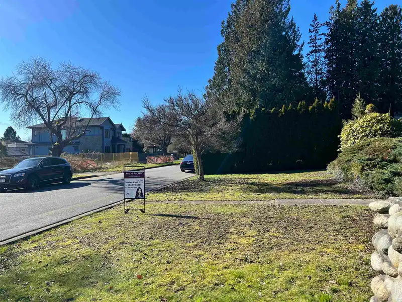 1315 W 58TH AVENUE - photo 4 of 11
