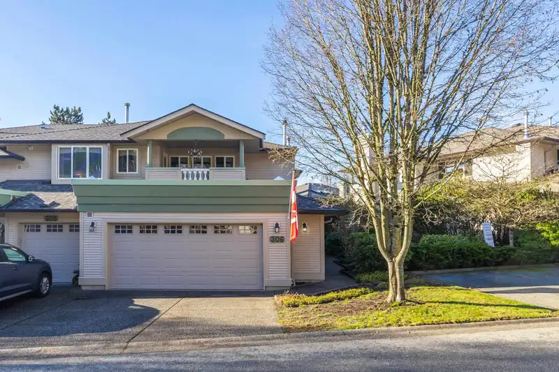 306 13888 70 AVENUE - photo 1 of 40