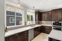 5229 LYNN PLACE - thumbnail 10