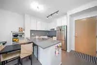 310 9877 UNIVERSITY CRESCENT - thumbnail 6