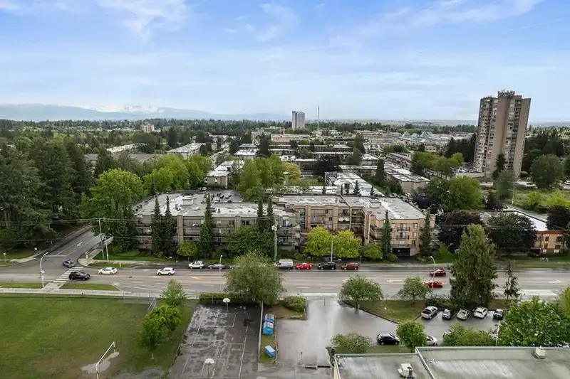 105 10468 148 STREET - photo 2 of 6