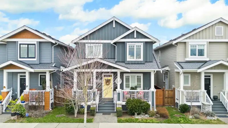 2294 CORMORANT DRIVE - photo 1 of 40