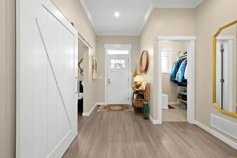 2294 CORMORANT DRIVE - photo 4 of 40