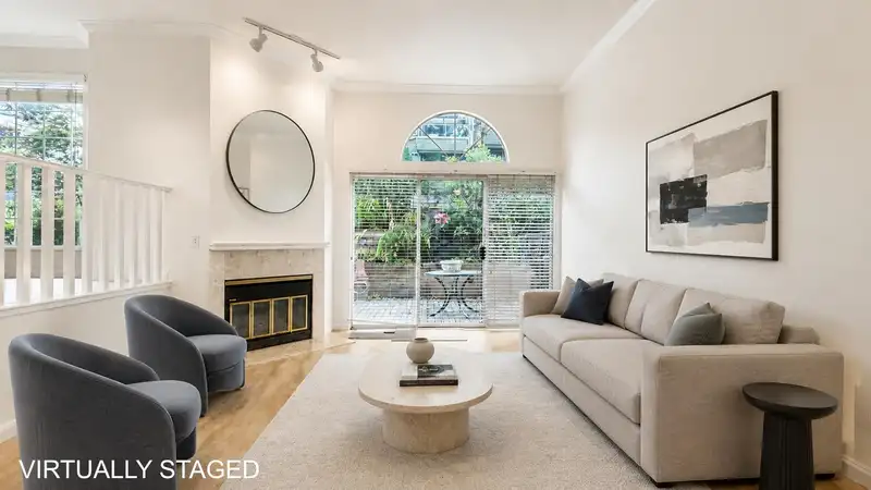 2387 QUAYSIDE COURT - photo 3 of 37