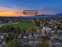 2398 OLIVER CRESCENT - thumbnail 2