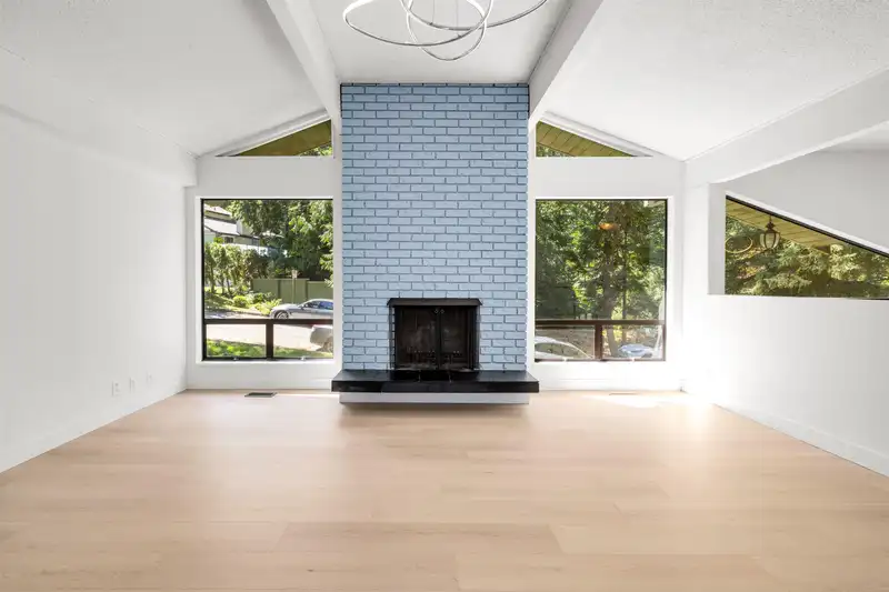 4755 COVE CLIFF ROAD - photo 4 of 40