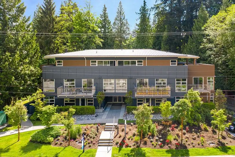 PH2 2832 CAPILANO ROAD - photo 3 of 40