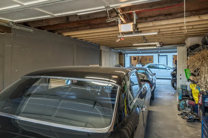 20651 44 AVENUE - photo 2 of 25