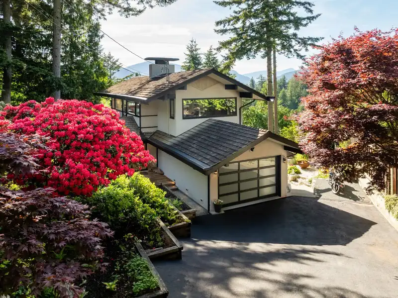 6485 MADRONA CRESCENT - photo 1 of 40