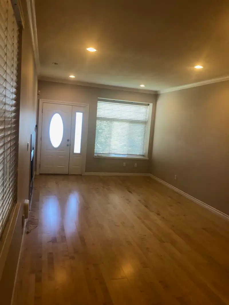 5056 DOMINION STREET - photo 3 of 26