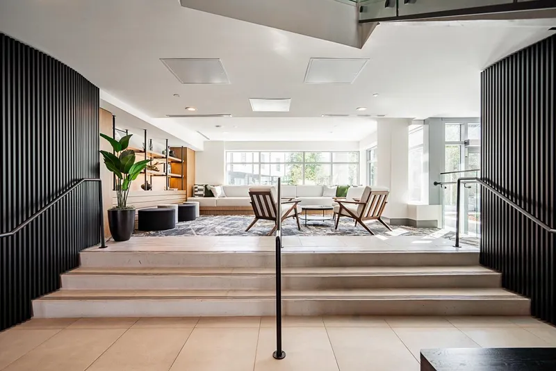 114 3430 E KENT AVENUE SOUTH - photo 3 of 25