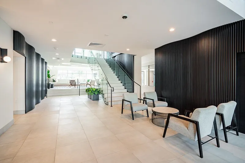 114 3430 E KENT AVENUE SOUTH - photo 4 of 25