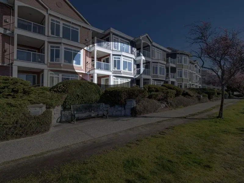 205 5470 INLET AVENUE - photo 3 of 25