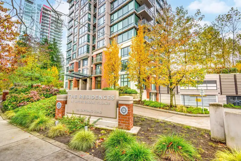 1905 301 CAPILANO ROAD - photo 1 of 40