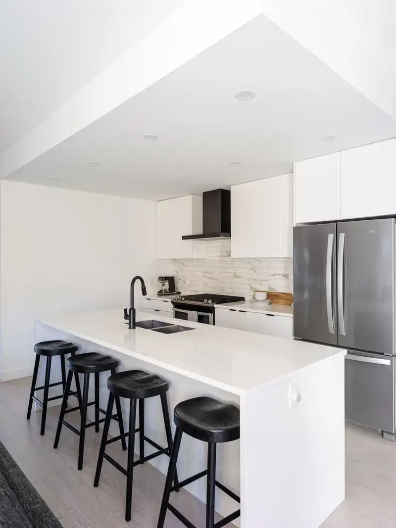 35 3595 SALAL DRIVE - photo 4 of 27