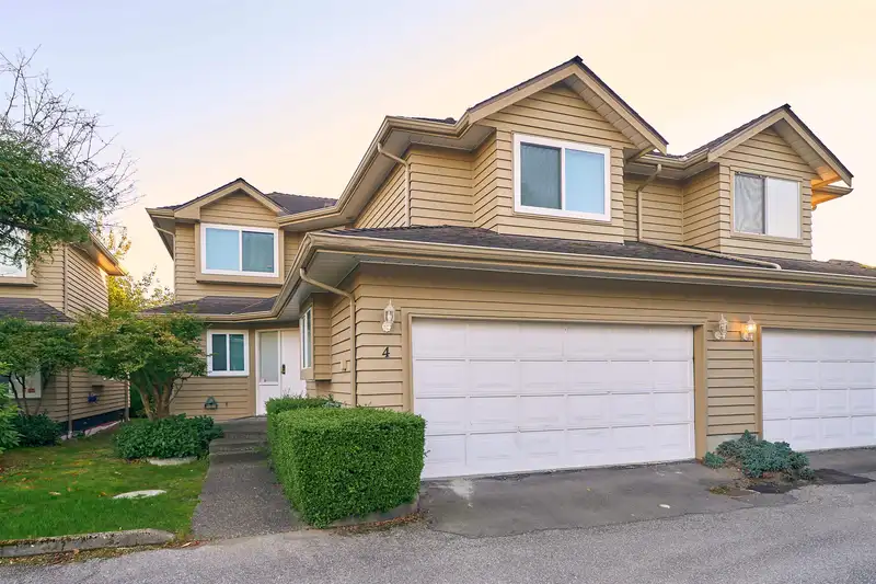 4 9700 BLUNDELL ROAD - photo 1 of 12
