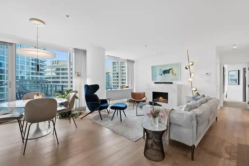 1701 1111 ALBERNI STREET - photo 2 of 40