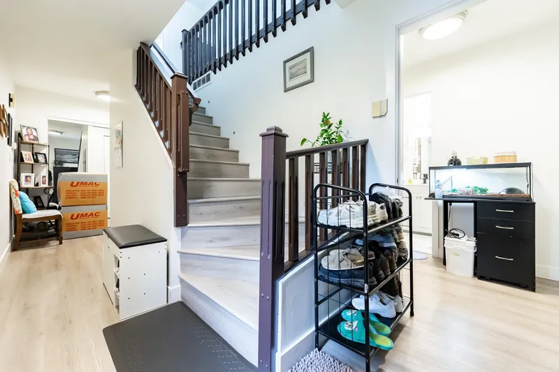 15098 98A AVENUE - photo 4 of 25