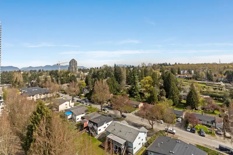 1502 9830 WHALLEY BOULEVARD - photo 3 of 12