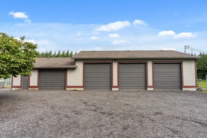 1501 JOHNSON ROAD - photo 2 of 33