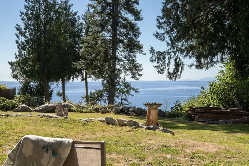 7835 REDROOFFS ROAD - photo 3 of 25